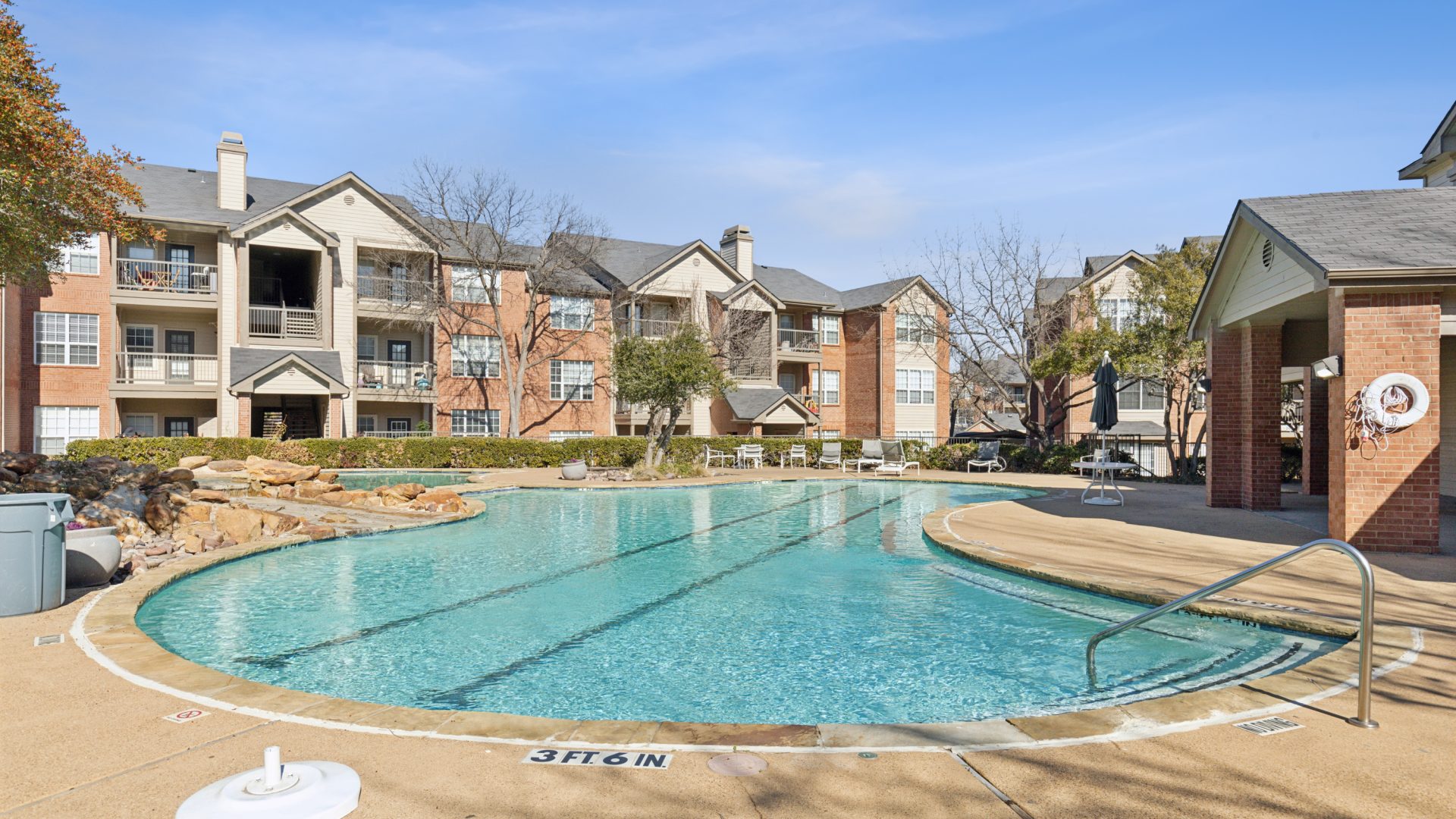 the pool at The  Monte