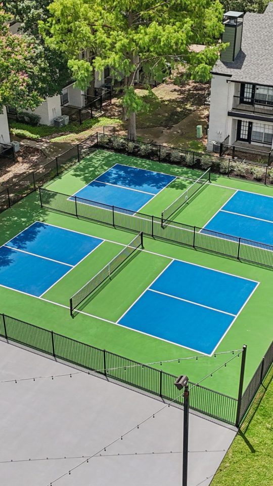 tennis court at The Monte